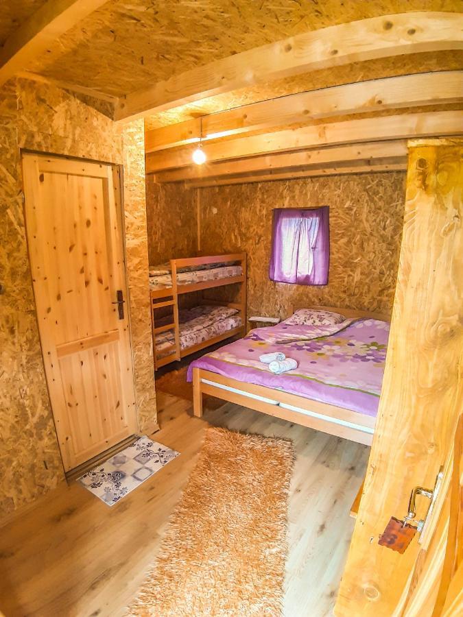 Camp Sutjeska Hotel Tjentiste Ngoại thất bức ảnh