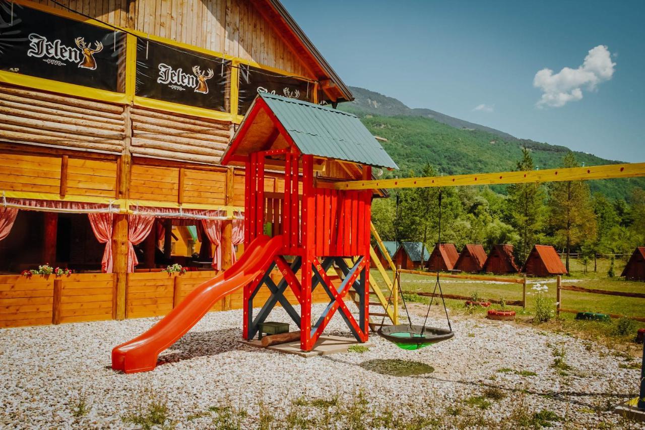 Camp Sutjeska Hotel Tjentiste Ngoại thất bức ảnh