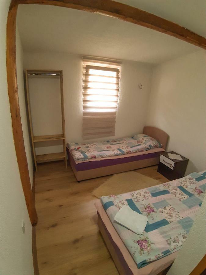 Camp Sutjeska Hotel Tjentiste Ngoại thất bức ảnh