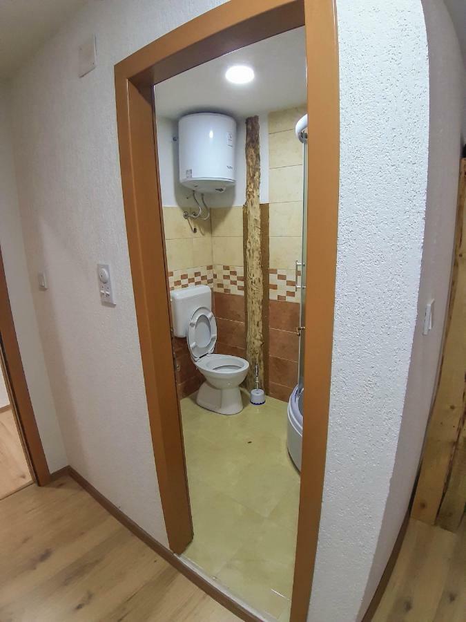 Camp Sutjeska Hotel Tjentiste Ngoại thất bức ảnh