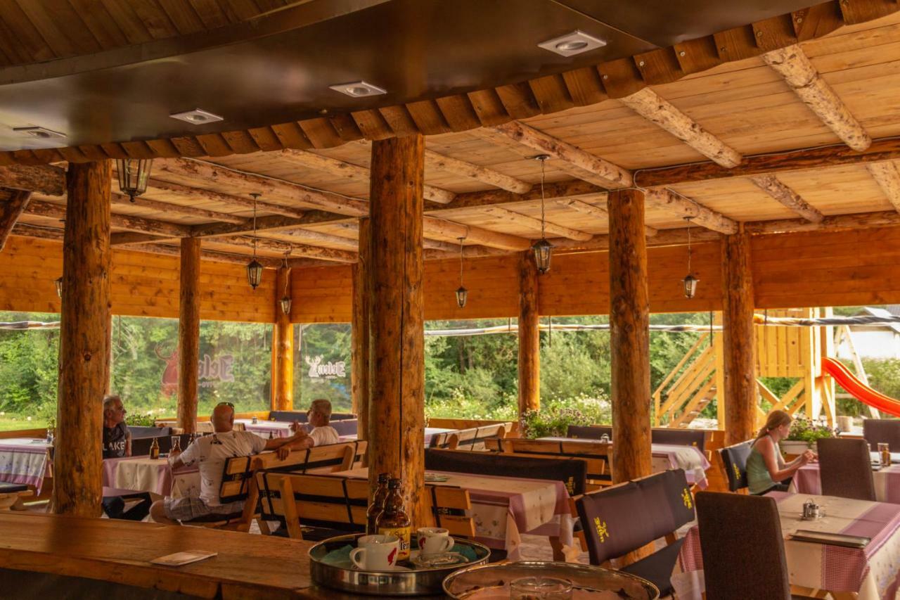 Camp Sutjeska Hotel Tjentiste Ngoại thất bức ảnh